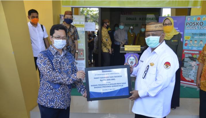 Bank Indonesia Serahkan Bantuan Atasi Dampak Penanganan Covid-19