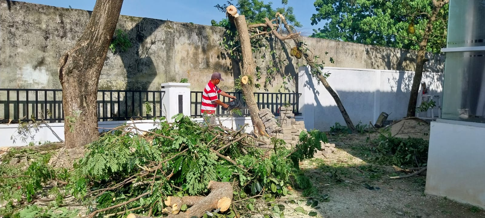 dinsosdukcapil-pastikan-keselamatan-pegawai-dan-masyarakat