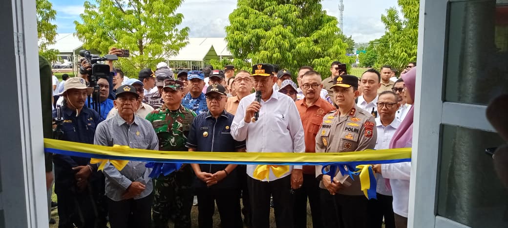 media-center-diresmikan-gubernur-persiapan-penas-xvii-sudah-sekitar-95-persen