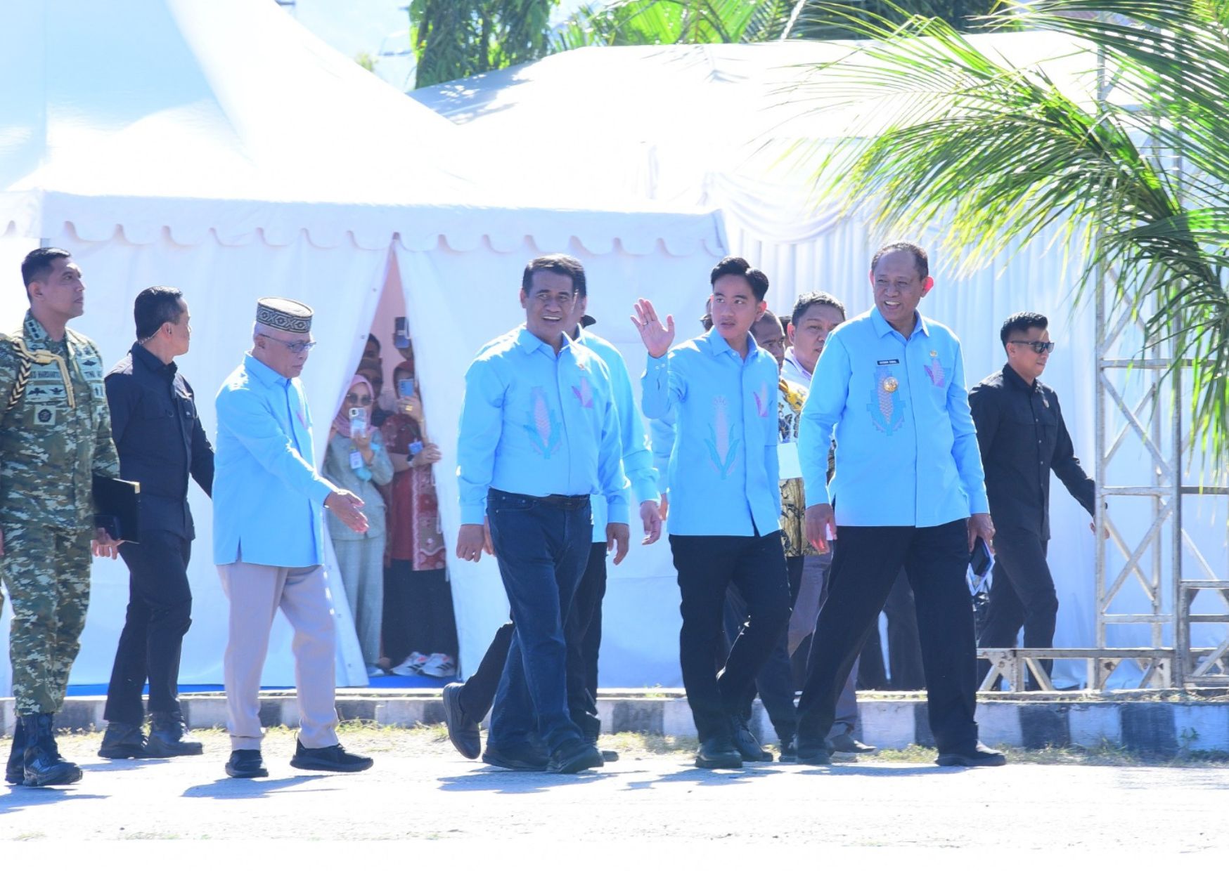 wapres-gibran-buka-penas-xvii-gubernur-ucapkan-selamat-datang-untuk-peserta