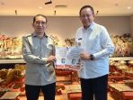 gubernur-gusnar-sampaikan-kronologis-pertemuan-dengan-menbud-ri